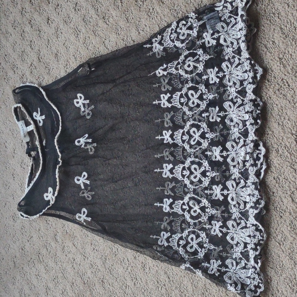 Black and white size medium mesh see through tank cami fancy bows lace